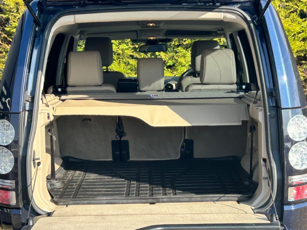 LAND ROVER DISCOVERY 4
