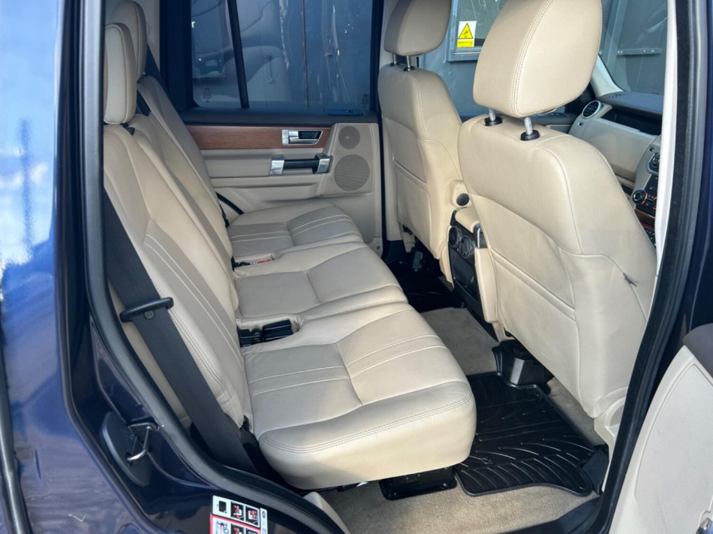LAND ROVER DISCOVERY 4