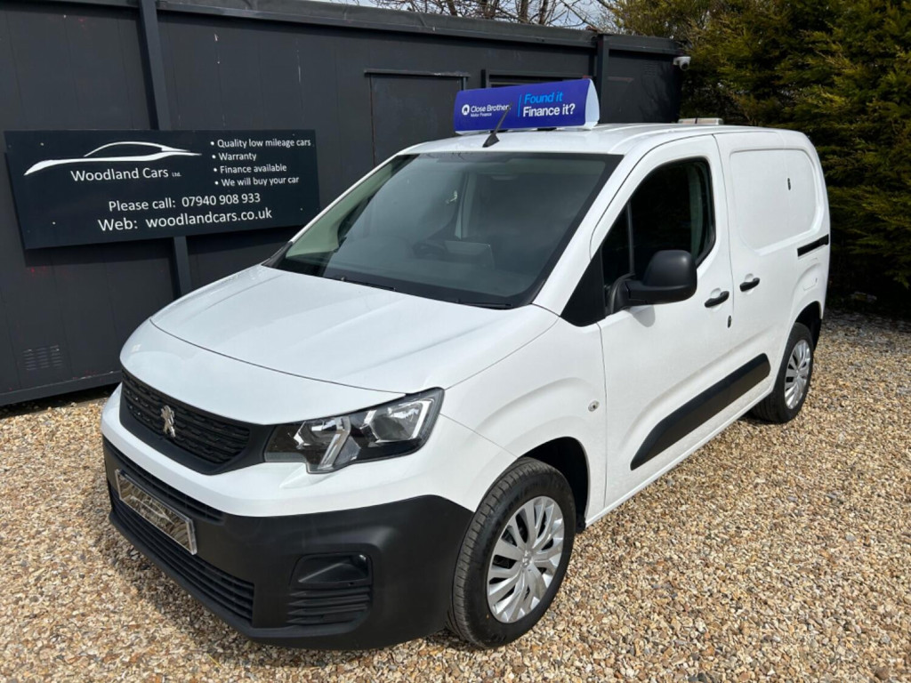 View PEUGEOT PARTNER 1.5 BlueHDi 1000 Professional