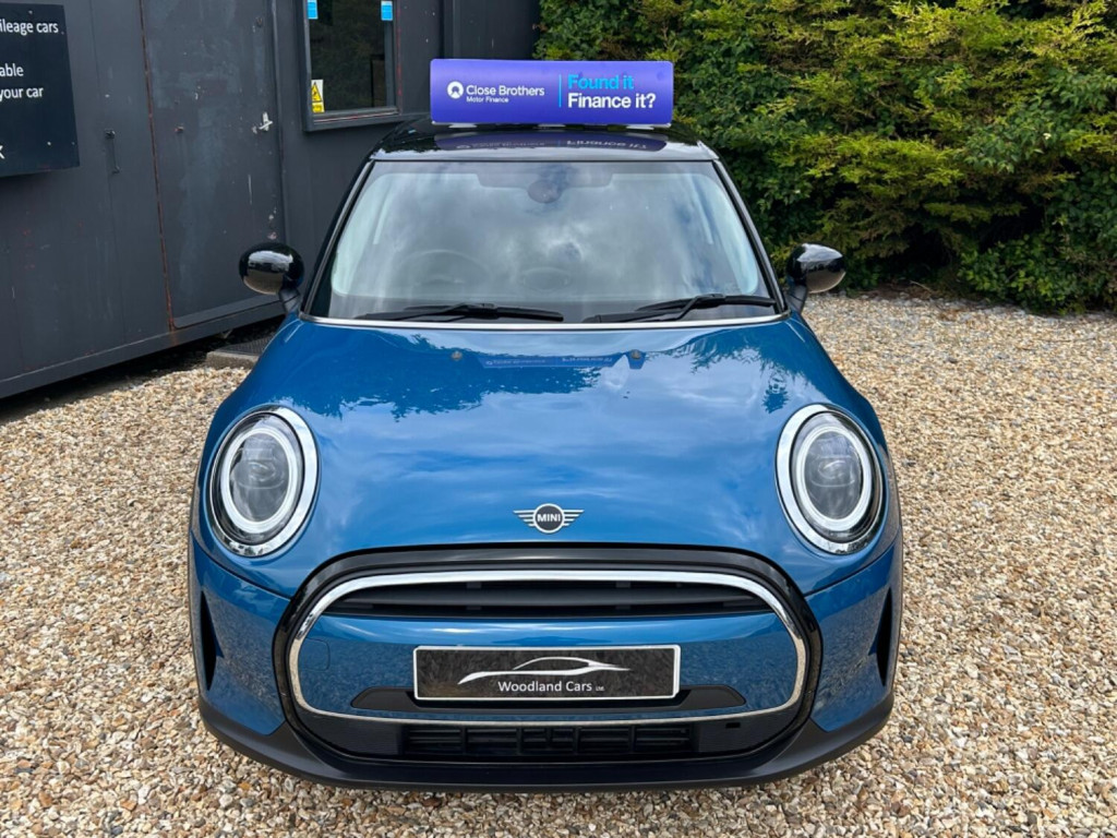 View MINI HATCH 1.5 5-Door Hatch Cooper Classic