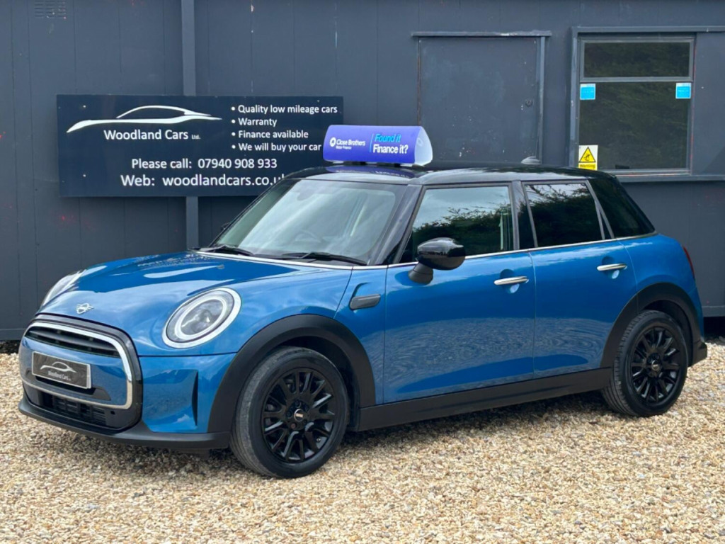 View MINI HATCH 1.5 5-Door Hatch Cooper Classic