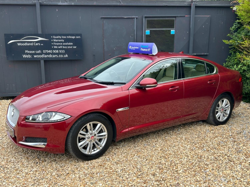 View JAGUAR XF 2.2 d Luxury