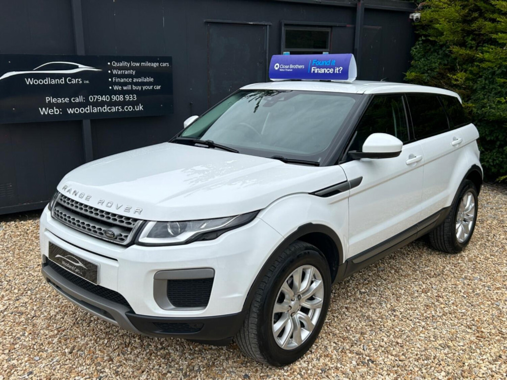 View LAND ROVER RANGE ROVER EVOQUE 2.0 eD4 SE