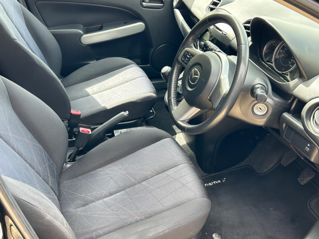 MAZDA MAZDA2