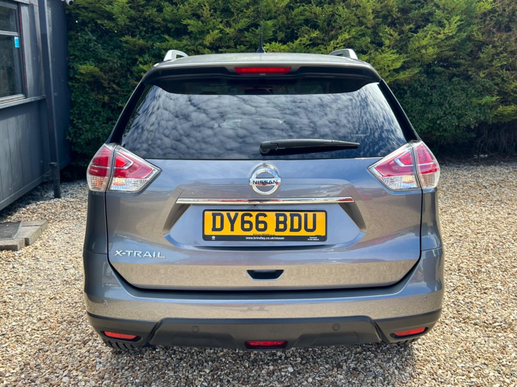 NISSAN X-TRAIL
