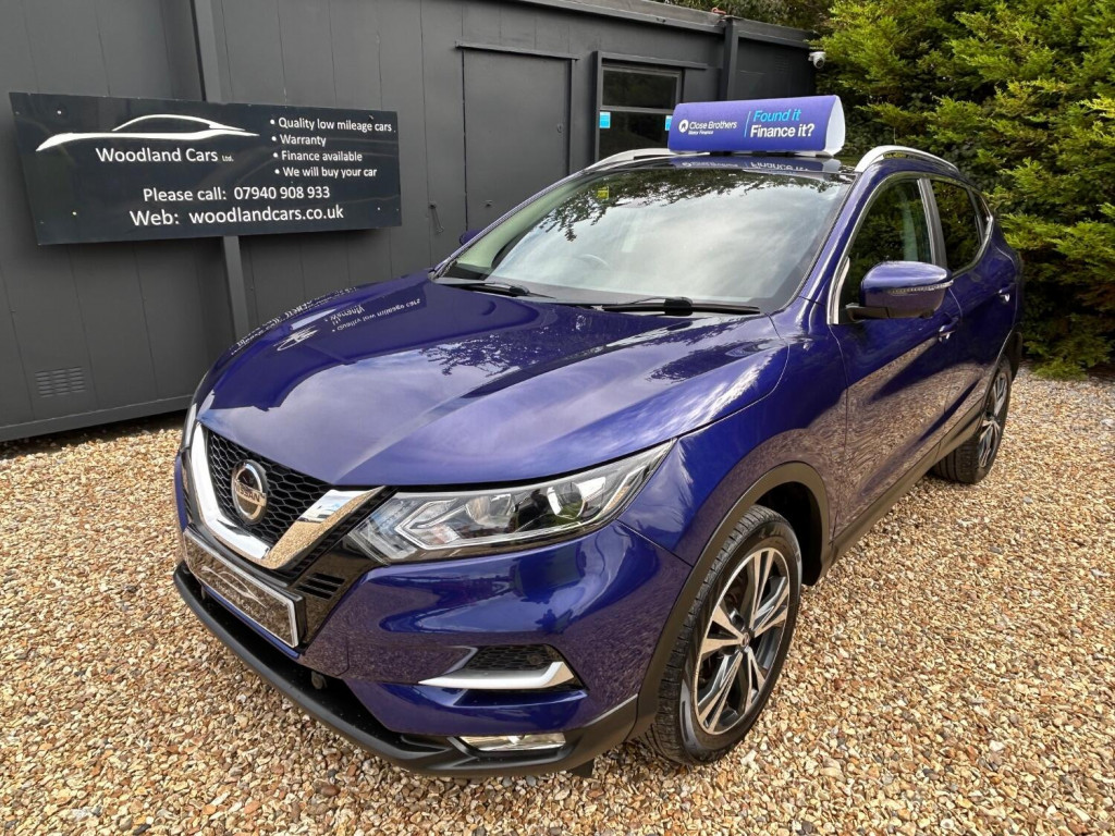 View NISSAN QASHQAI 1.5 dCi N-Connecta