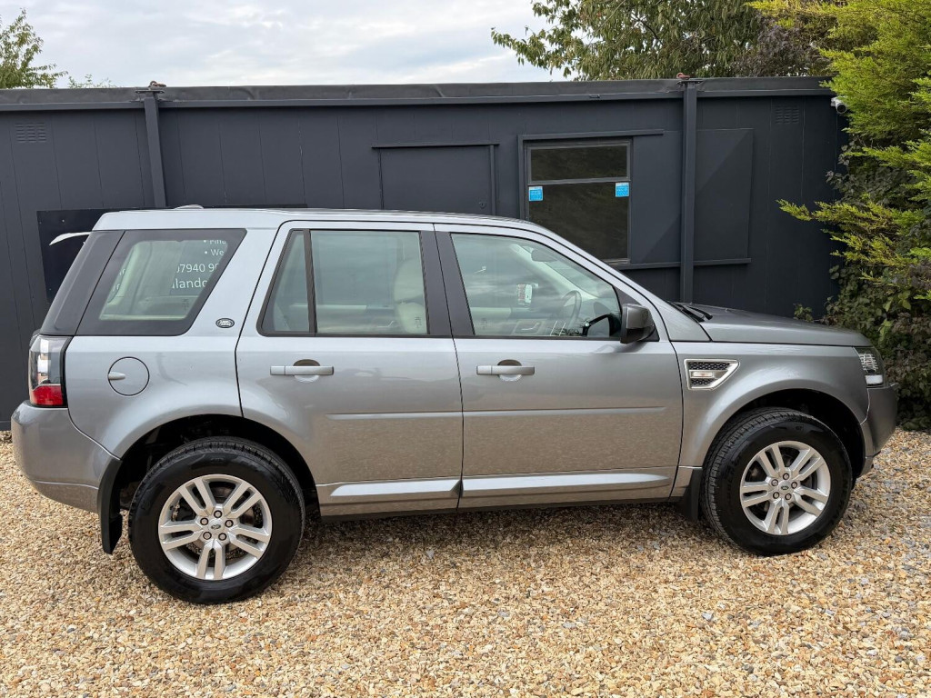 LAND ROVER FREELANDER 2