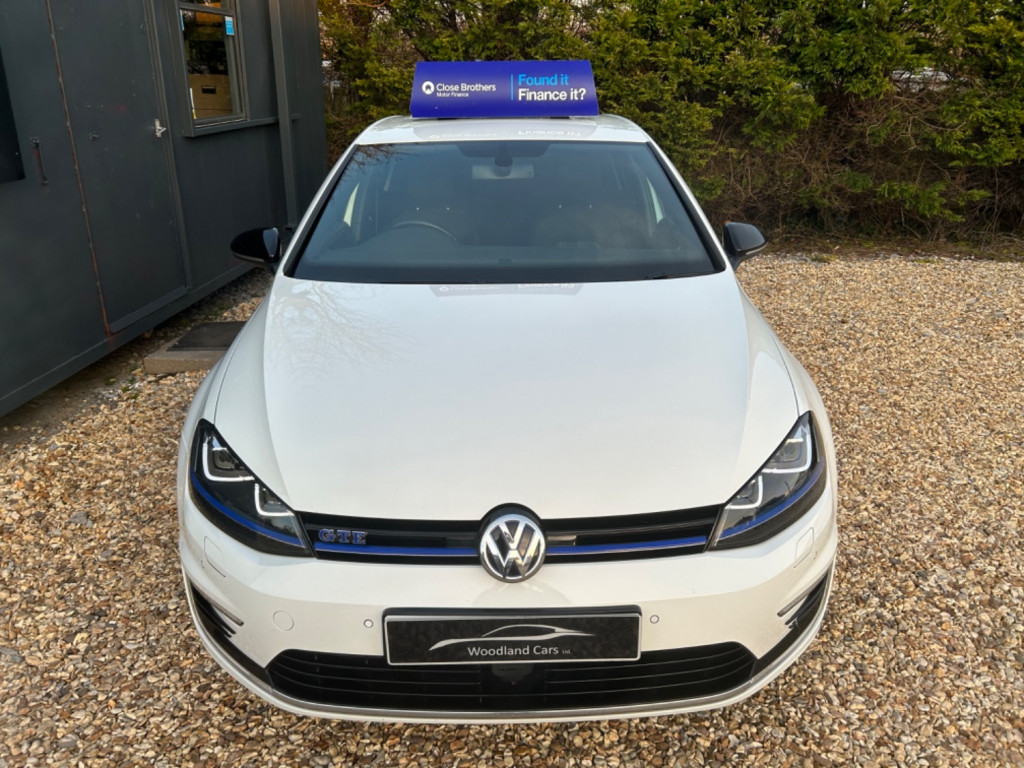 View VOLKSWAGEN GOLF GTE NAV DSG 1.4 TSI PLUG IN HYBRID,