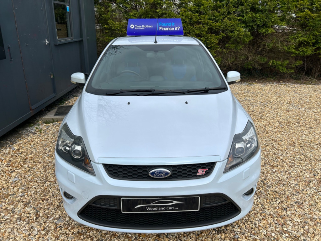 View FORD FOCUS ST-2, ICE WHITE, EXCELLENT CONDITION