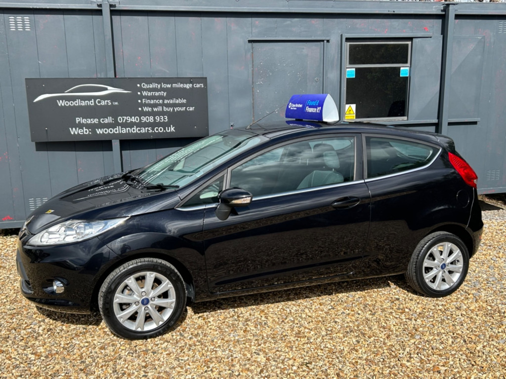 View FORD FIESTA 2011 ZETEC 1.4 WITH JUST 29993 MILES
