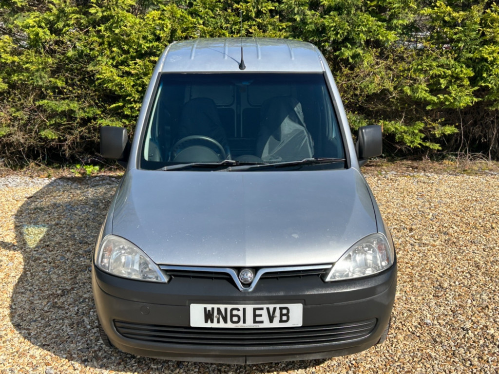 View VAUXHALL COMBO 1700 1.3 CDT ECOFLEX PART EXCHANGE TO CLEAR