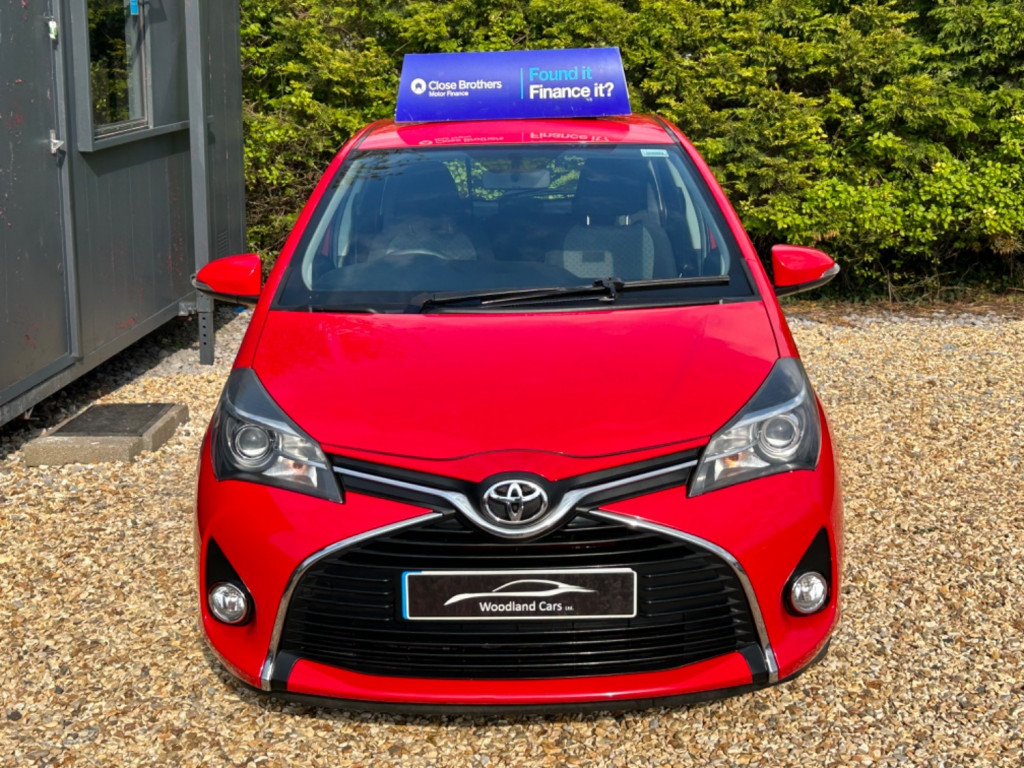 View TOYOTA YARIS 1.3 Dual VVT-i Icon