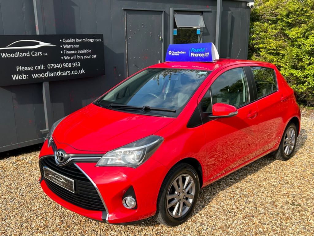 View TOYOTA YARIS 1.3 Dual VVT-i Icon