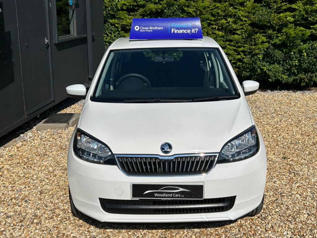 View SKODA CITIGO 1.0 MPI SE AUTOMATIC WITH JUST 5327 MILES