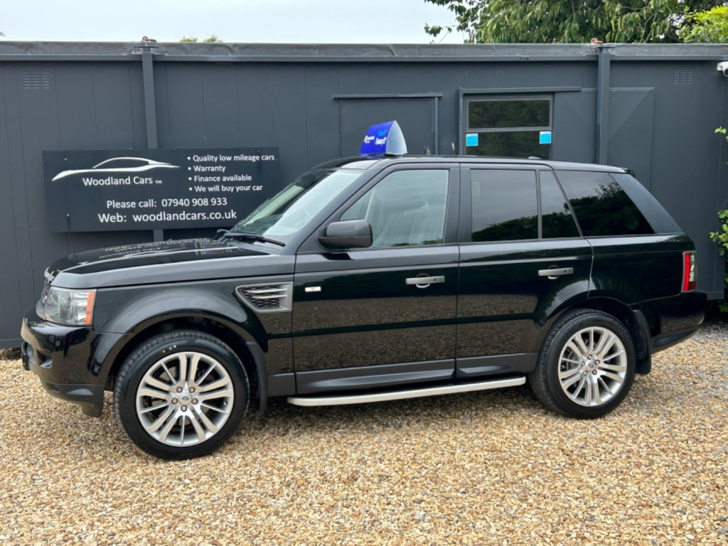 View LAND ROVER RANGE ROVER SPORT 3.0 TD V6 HSE