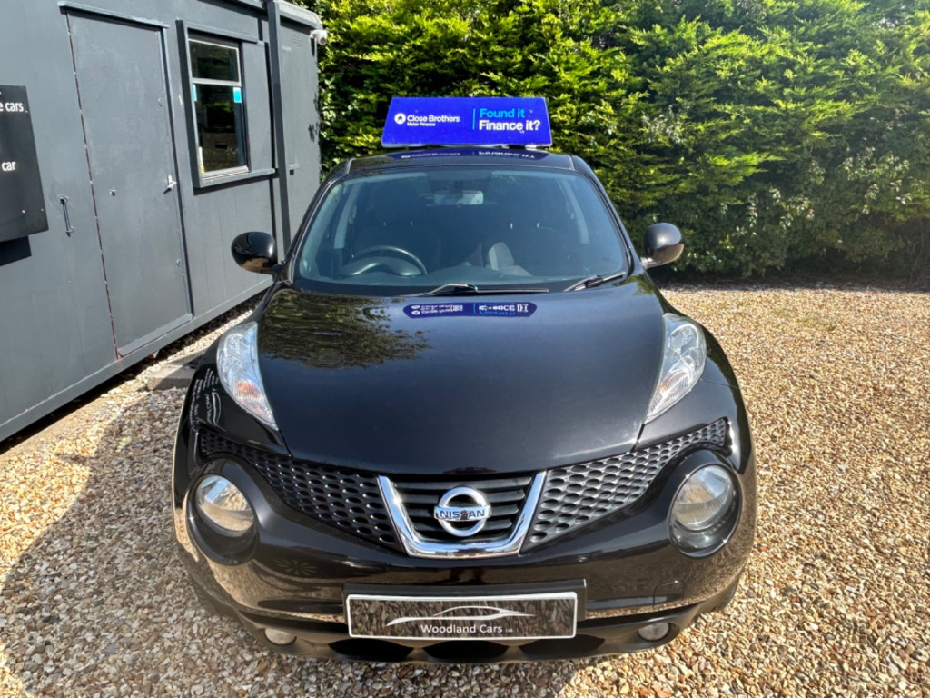 View NISSAN JUKE 1.6 Acenta