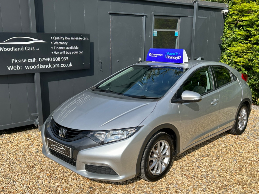 View HONDA CIVIC 1.8 i-VTEC SE