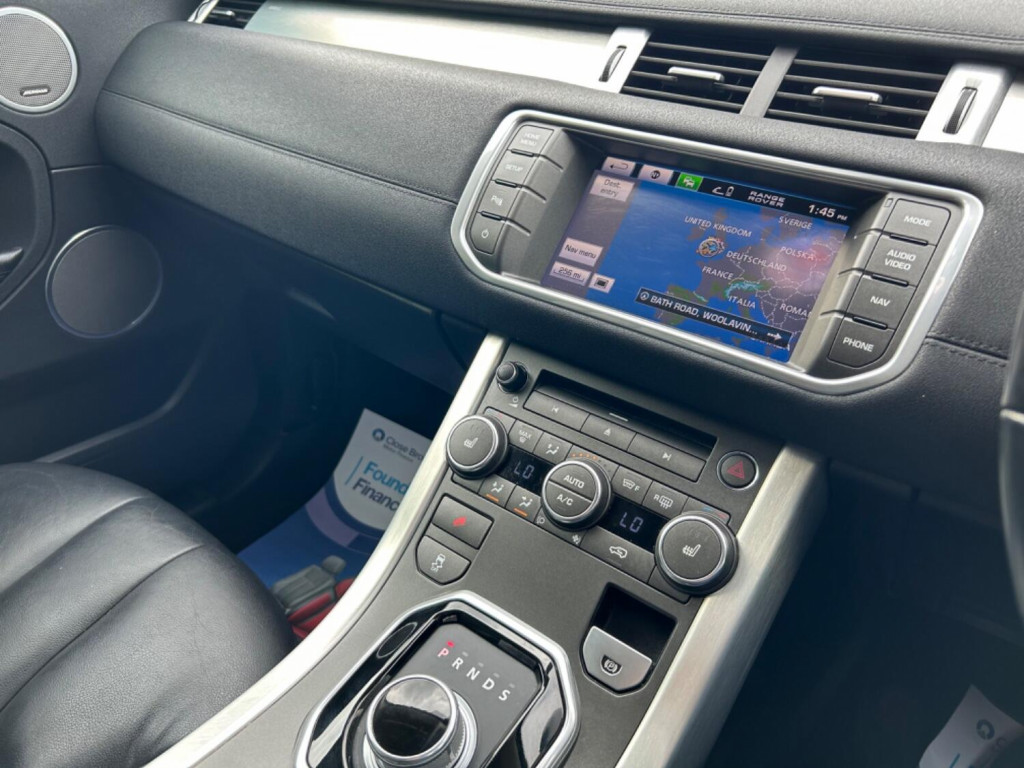 LAND ROVER RANGE ROVER EVOQUE