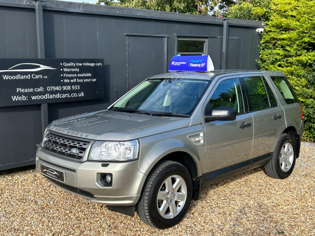 View LAND ROVER FREELANDER 2 2.2 TD4 GS