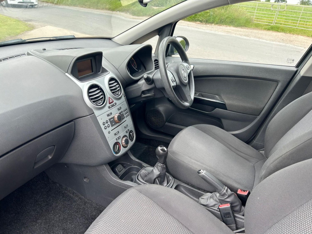 VAUXHALL CORSA