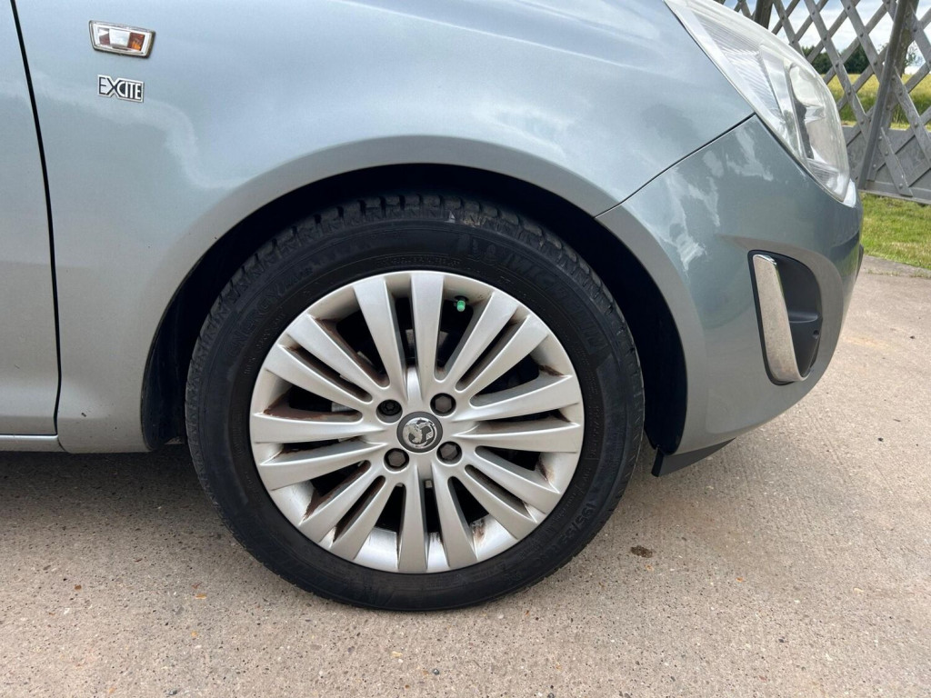 View VAUXHALL CORSA 1.4 16V Excite Euro 5 5dr (A/C)