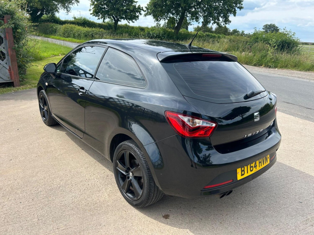 SEAT IBIZA