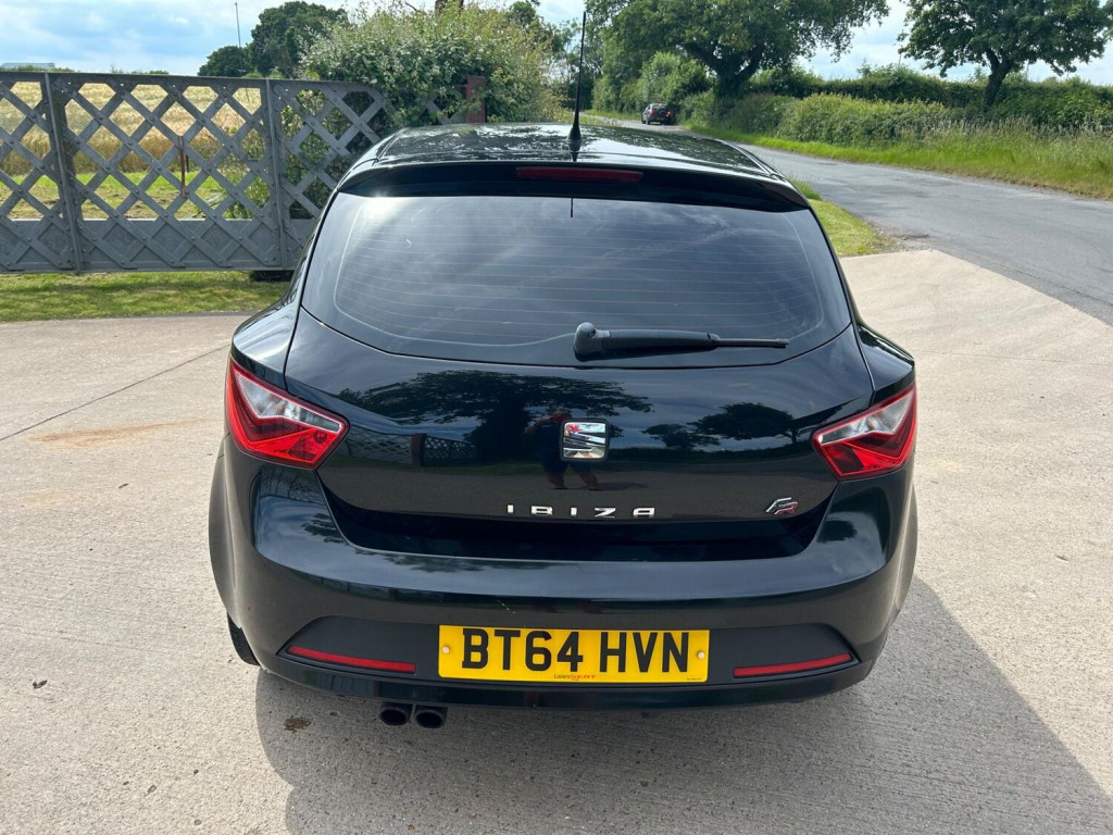 SEAT IBIZA