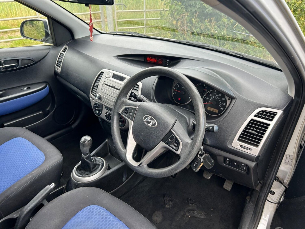 View HYUNDAI I20 1.4 Comfort Euro 4 5dr