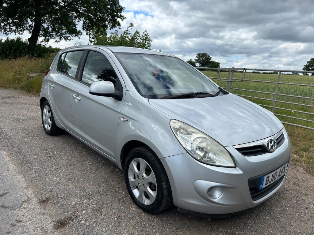 View HYUNDAI I20 1.4 Comfort Euro 4 5dr