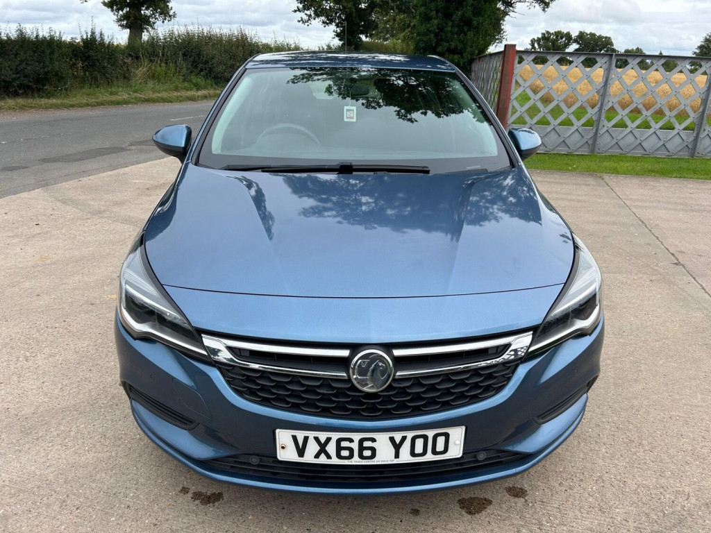 VAUXHALL ASTRA