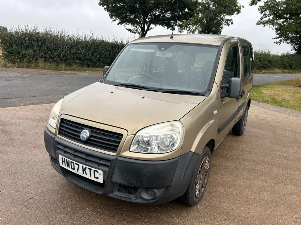 FIAT DOBLO