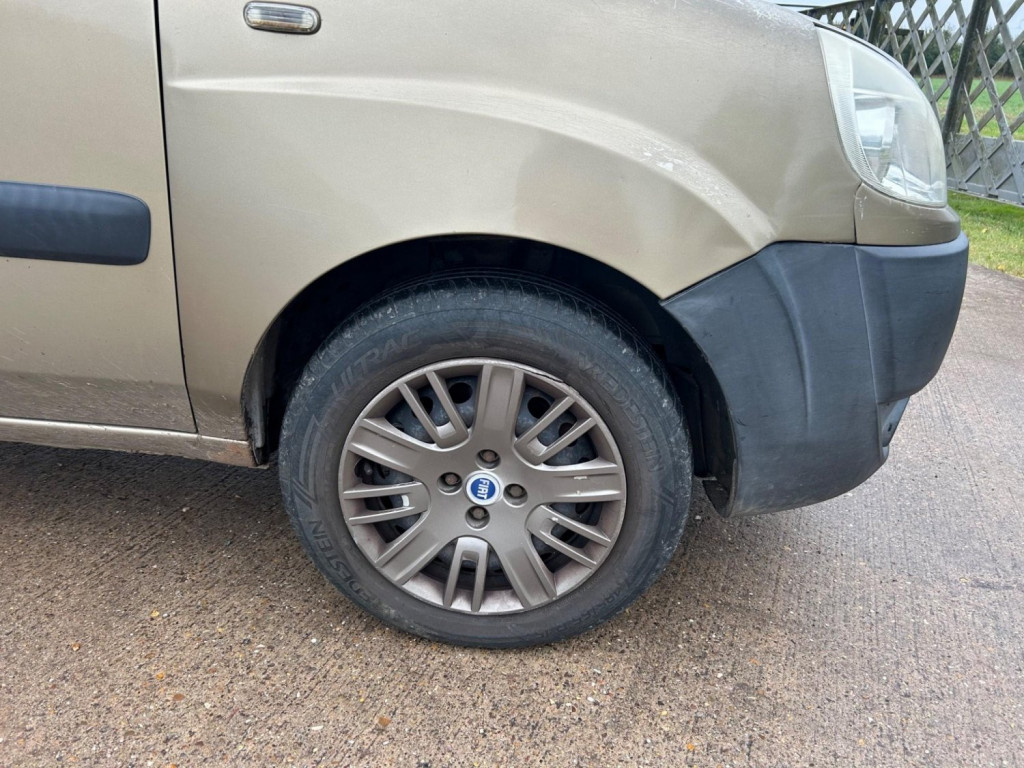 View FIAT DOBLO 1.4 Active 5dr