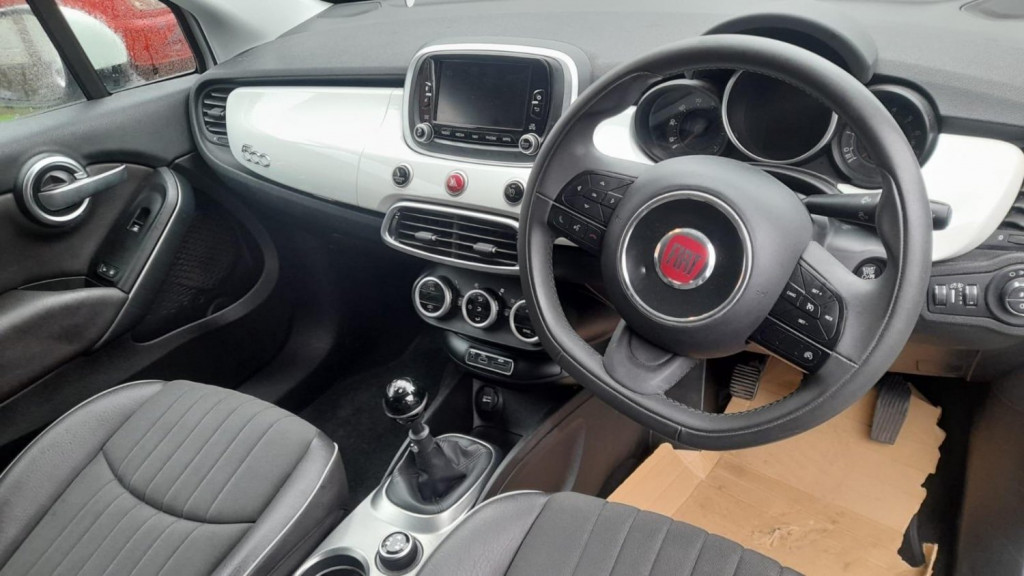 View FIAT 500X 1.4 MultiAir Lounge Euro 6 (s/s) 5dr