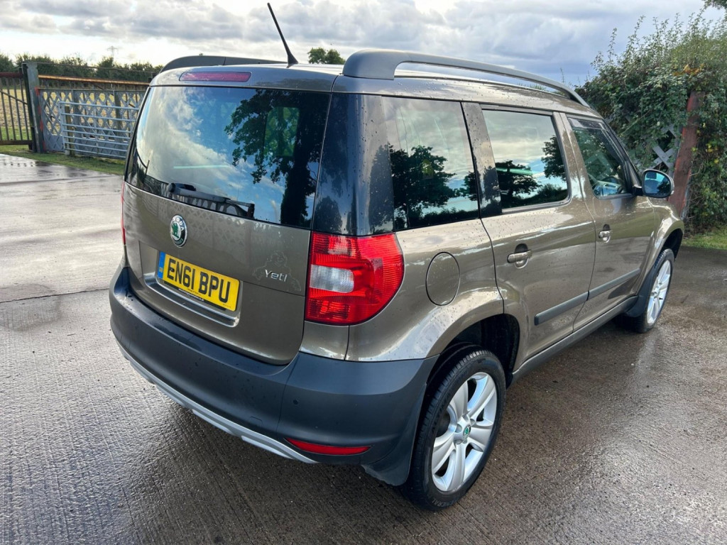 SKODA YETI