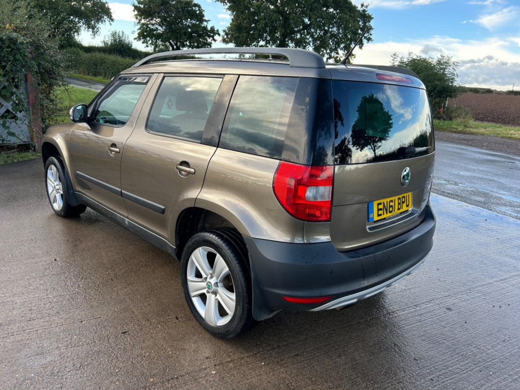 SKODA YETI
