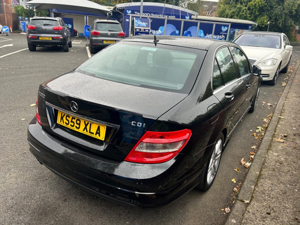 View MERCEDES-BENZ C CLASS 2.1 C200 CDI BlueEfficiency Sport Auto Euro 5 4dr