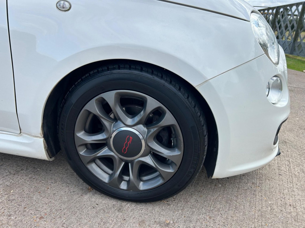 View FIAT 500 0.9 TwinAir S Euro 6 (s/s) 3dr