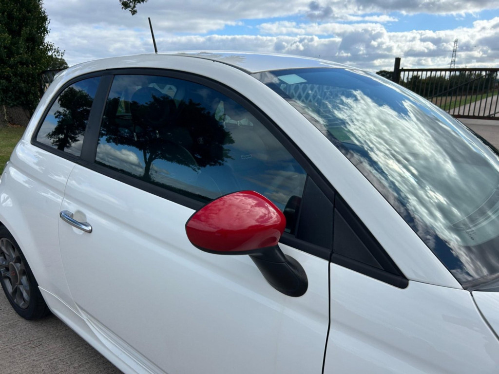 View FIAT 500 0.9 TwinAir S Euro 6 (s/s) 3dr