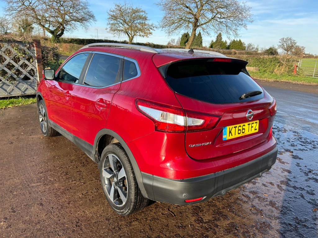 NISSAN QASHQAI