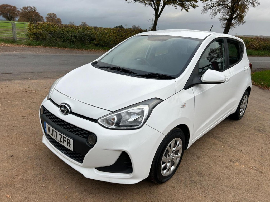 HYUNDAI I10