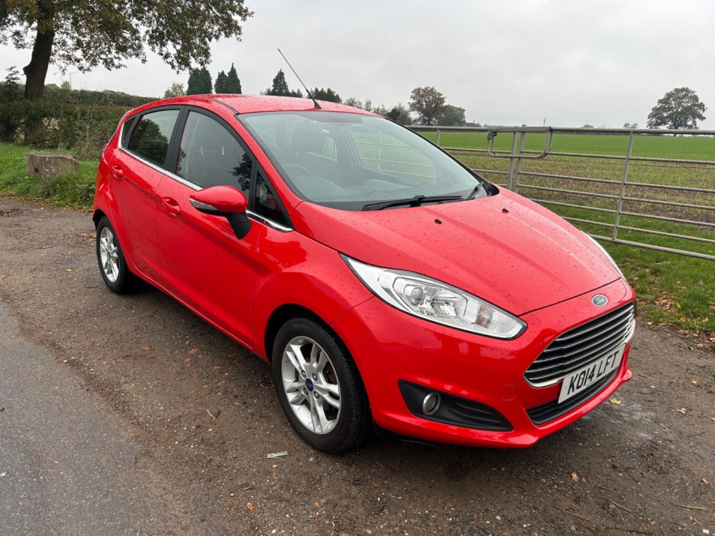 View FORD FIESTA 1.0T EcoBoost Zetec Euro 5 (s/s) 5dr