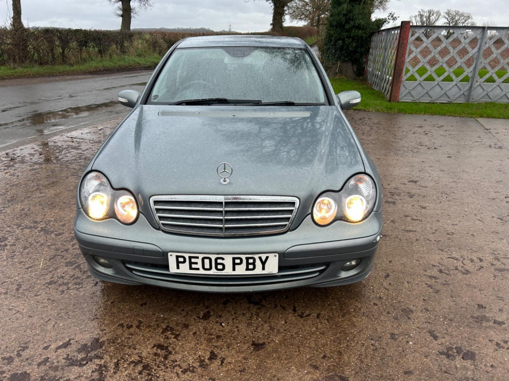 MERCEDES-BENZ C CLASS