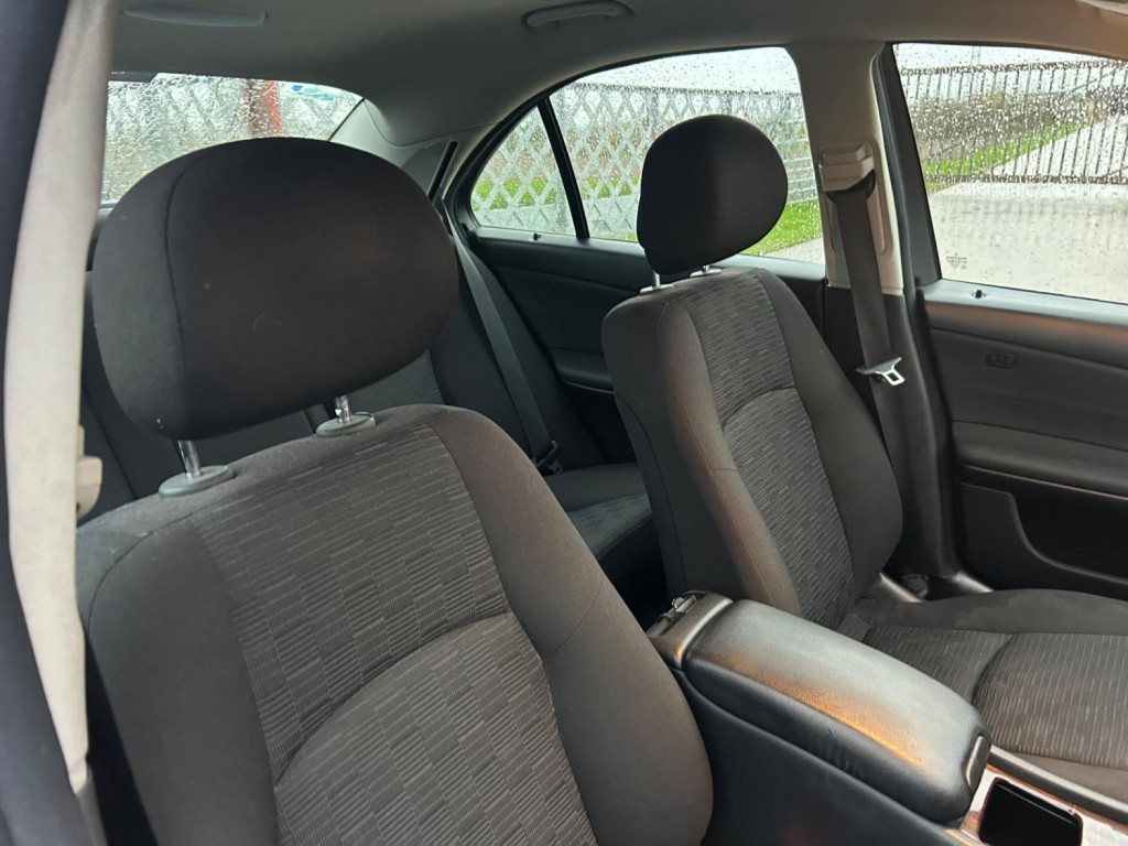 MERCEDES-BENZ C CLASS