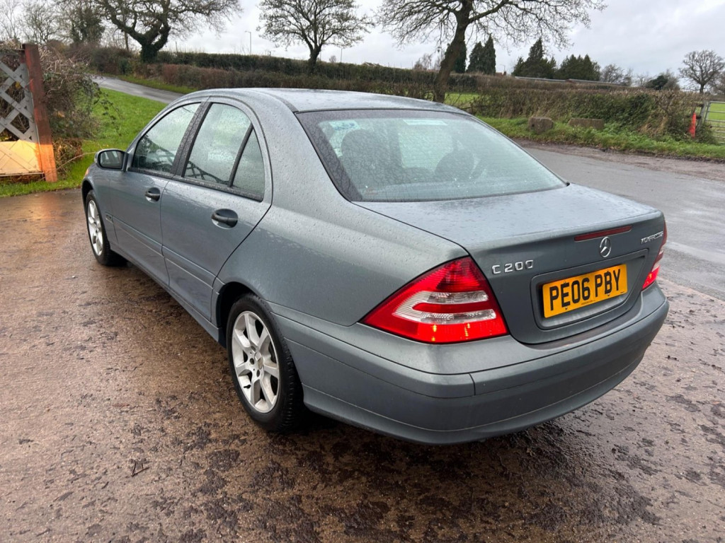 MERCEDES-BENZ C CLASS