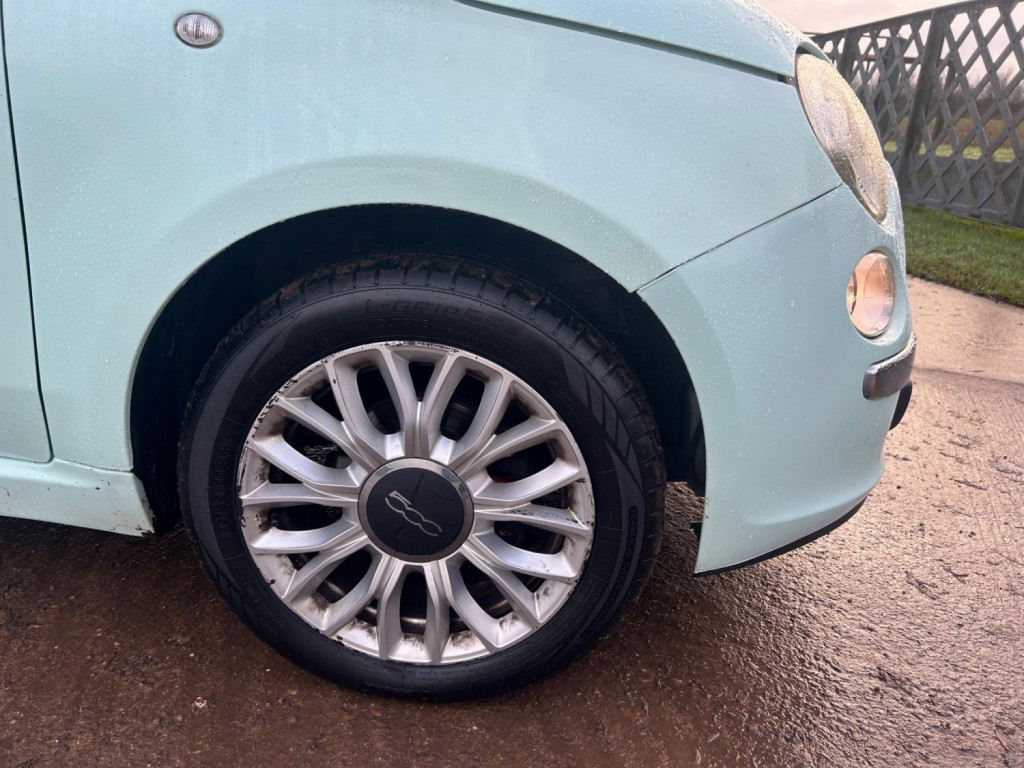 View FIAT 500 1.2 Lounge Euro 6 (s/s) 3dr