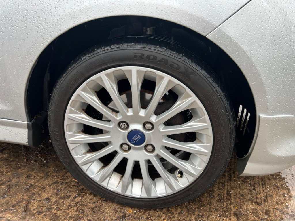 View FORD FIESTA 1.4 Titanium 3dr
