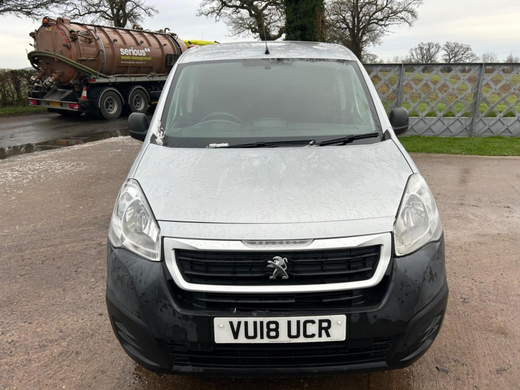 PEUGEOT PARTNER