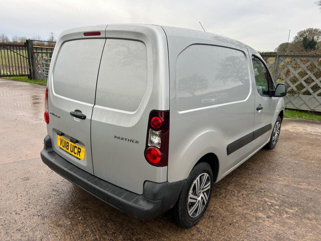 PEUGEOT PARTNER