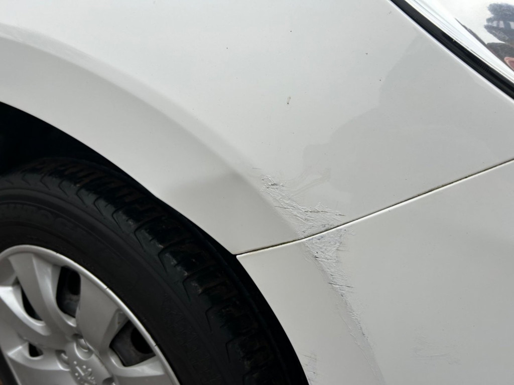 View PEUGEOT 2008 1.2 PureTech Access Euro 6 5dr (A/C)