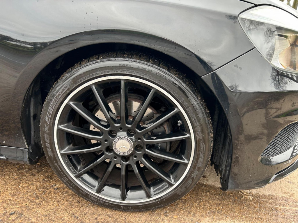 View MERCEDES-BENZ A CLASS 1.5 A180 CDI AMG Sport Euro 6 (s/s) 5dr